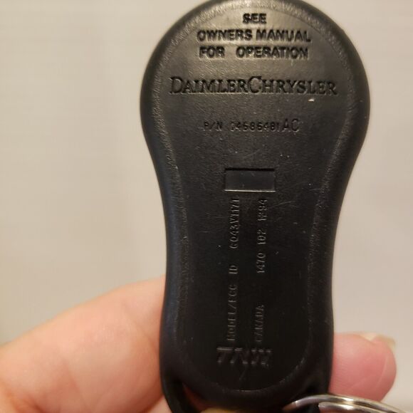 OEM Fob G043VT17T Chrysler PT Cruiser 2005 3 Button Keyless Entry Remote Key New - Picture 7 of 13